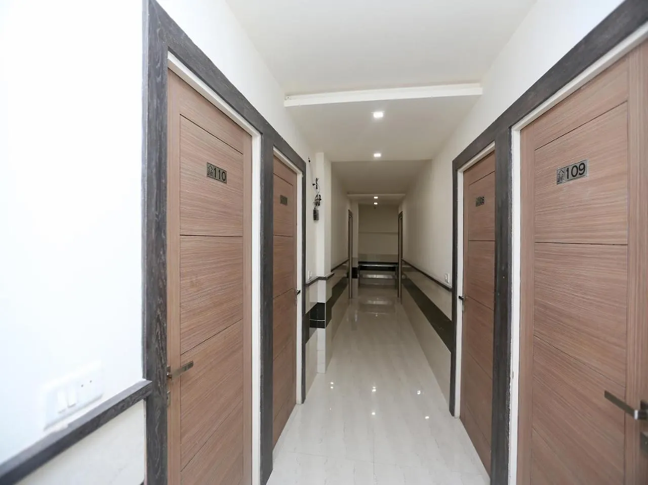 Hotel Shree Residency Agra  Agra (Uttar Pradesh)